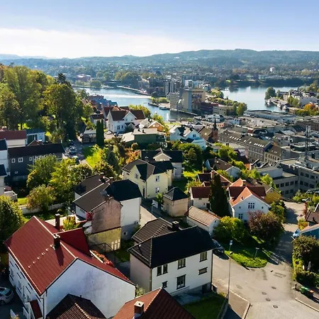 Brekkehagen * شين